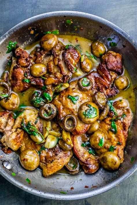 pot garlic butter chicken thighs  mushrooms  keto meal prep