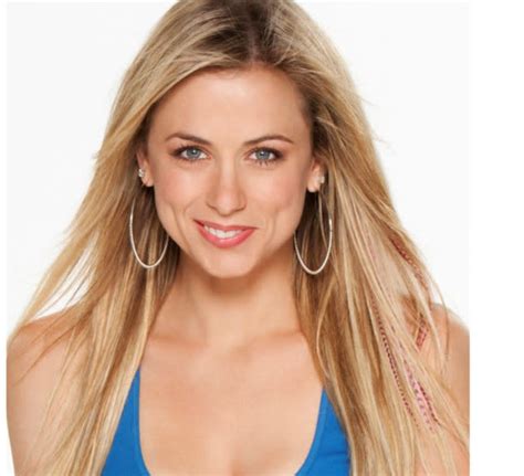 iliza shlesinger comedy special to premiere on netflix in january