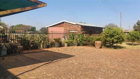 house  sale  bootha ah randfontein  bed house  sale  rentberry