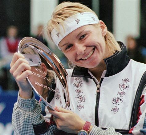 jana novotna faced her humanity and triumphed the washington post
