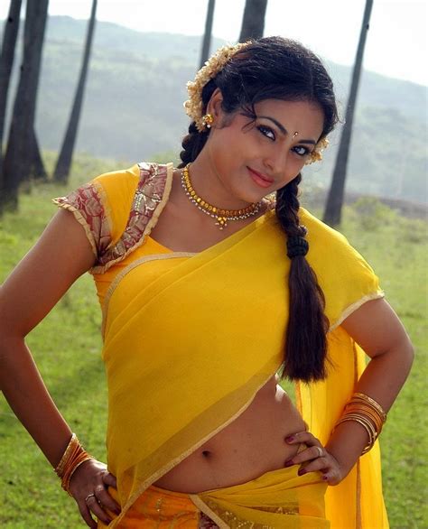 Meenakshi Sexy Navel Show In Yellow Half Saree Photos ~ Indian Cinema