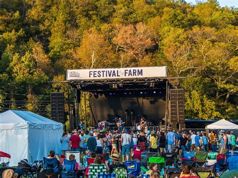 festival   farm announce initial  lineup grateful web