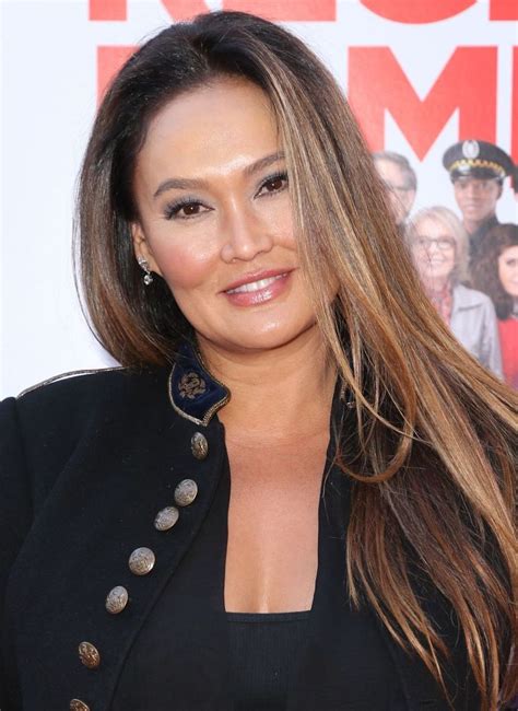 View Tia Carrere Background Asuna Gallery