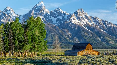 1 Wyoming 10 Best States To Retire In Cnnmoney