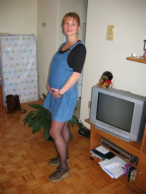 pregnant in pantyhose may 2014