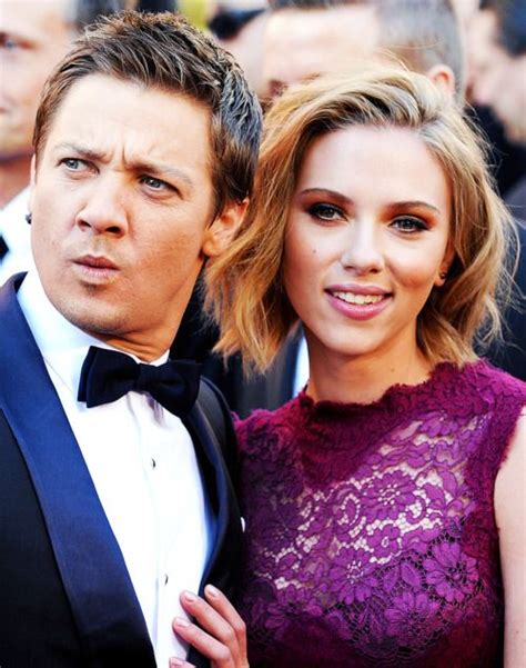 are jeremy renner and scarlett johansson dating 2013
