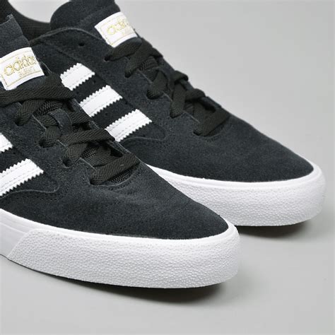 adidas busenitz vulc  core black footwear white