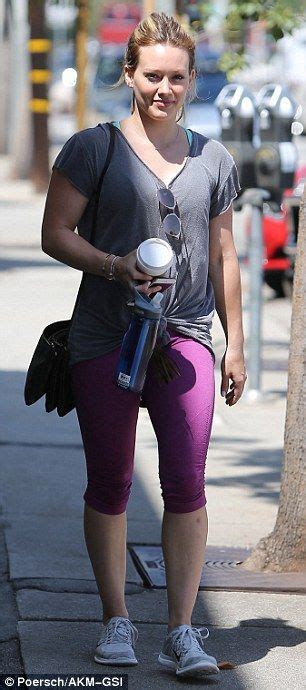 hilary duff shows off her trim figure following workout in