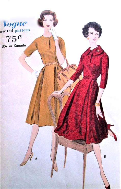 1950s classy day dress pattern vogue 9809 two versions bust 36 vintage