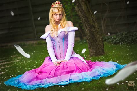 Elyon Cosplay “ Princess Aurora Disney’s Sleeping Beauty Cosplay