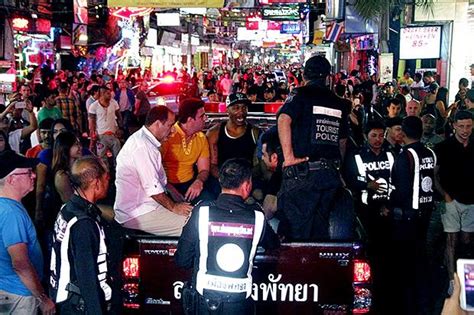 foreigners targeted as police raid pattaya nightclubs bangkok post news