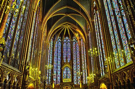 pariss  year  sainte chapelle restored   gothic glory  laser technology