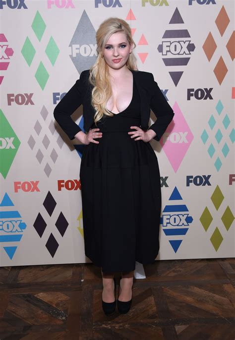 abigail breslin cleavage 72 photos thefappening