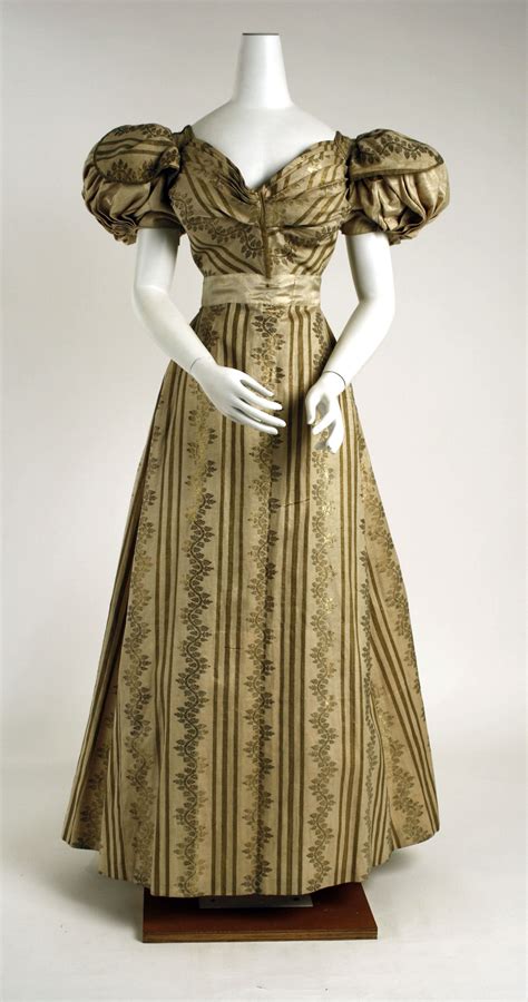 ball gown ca  british silk  fashion  century fashion victorian fashion