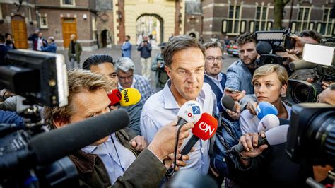dutch government collapses over immigration disagreement the new york