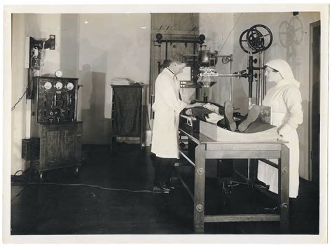 Getting An X Ray In The Early 1920s Perth Western Australia R