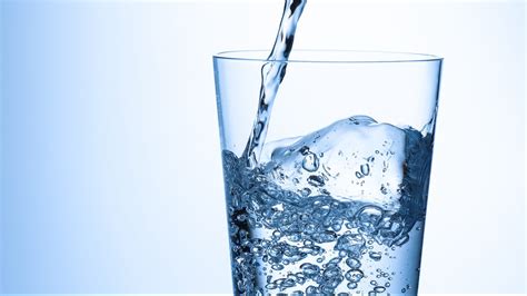 Does Drinking Eight Glasses Of Water A Day Have Health Benefits