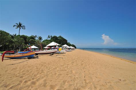beautiful  sanur beach  bali island malay travel