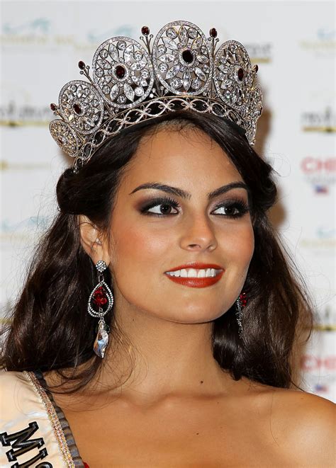 Miss Universe 2010 Jimena Navarrete Sexy Pictures