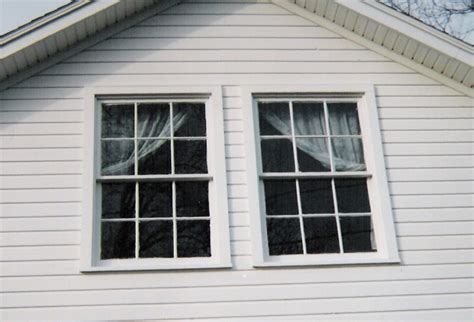 double hung windows    place   home design   source  home interior