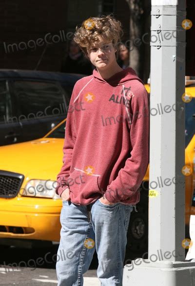 Photos And Pictures Nyc 03 29 08 Exclusive Jack Quaid Meg Ryan