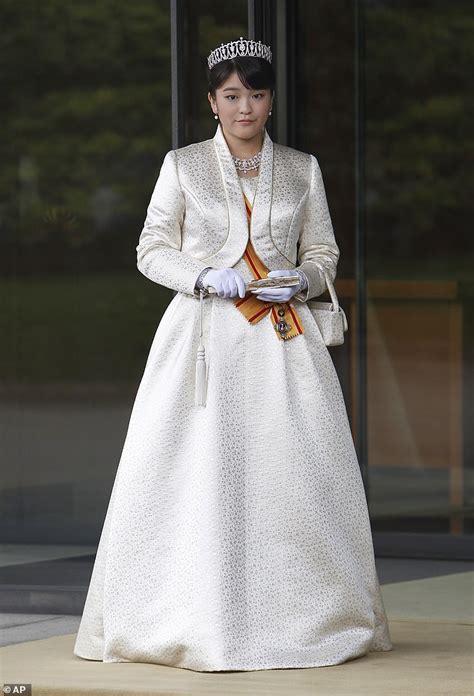 Emperor S Niece Princess Mako Of Japan Steps Up Official