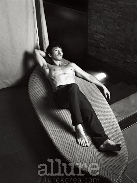 Jang Hyuk Ditches His Shirt For Allure Pois