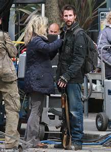 noah wyle is armed and dangerous on set of new tv show daily mail online