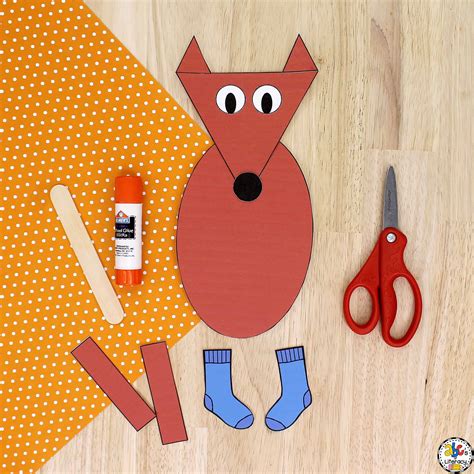 fox sock puppet book inspired puppet crafts  kids