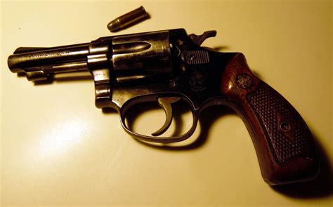 sw  caliber revolver information