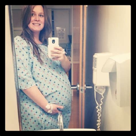 selfies things pregnant women can appreciate popsugar moms photo 46