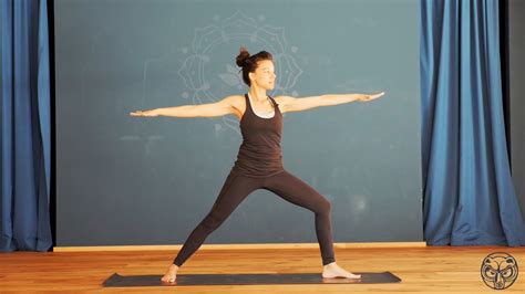 hatha yoga fuer anfaenger ganzkoerper workout im neptunbad gardenloft youtube