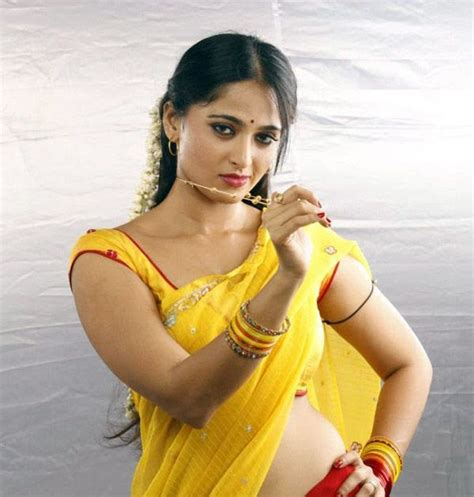 celebrity pictures kur s blog anushka shetty sex worker stills in vaanam