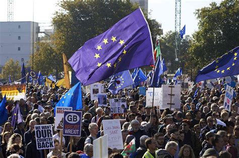 brexit march updates  delia smith leads speeches  hundreds  thousands join rally