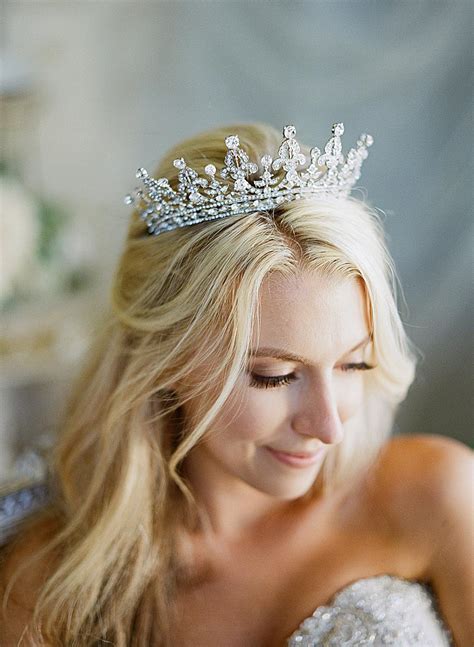 bridal crowns tiaras    unique absolutely stunning