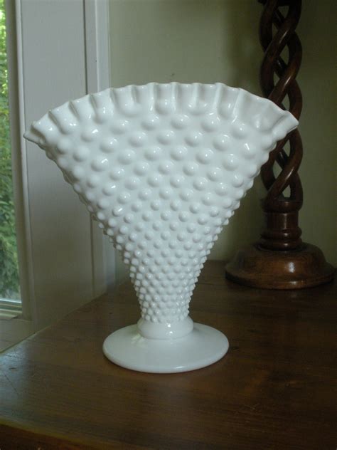 Vintage Hobnail White Milk Glass Fenton Fan Vase