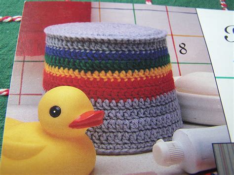 8 crochet patterns bathroom tissue toppers toilet paper cover free usa sandh