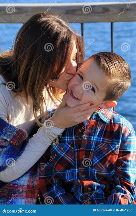Mom And Son Kissing – Telegraph