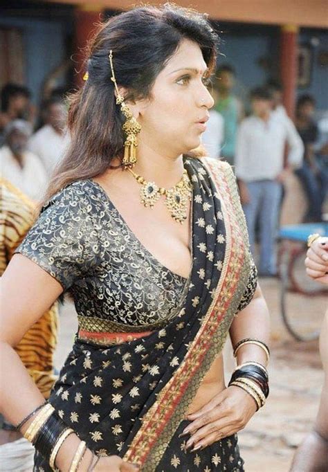 mallu actress bhuvaneswari unseen hot and spicy cleavage photos