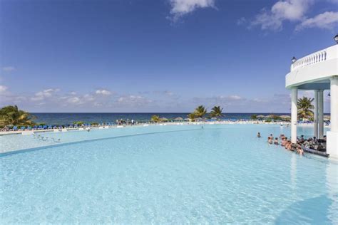 grand palladium jamaica resort  spa hotel montego bay jamaica