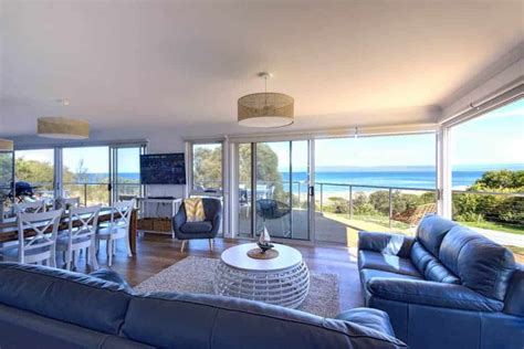 sandbar beach house australia tasmania accommodation