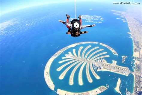 skydiving  dubai  exhilarating experience tripoto