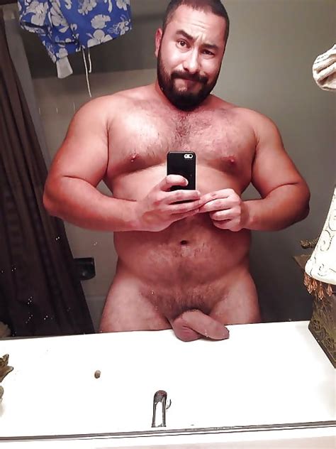 beefy stocky sexy muscle belly meaty bulls bears men guys