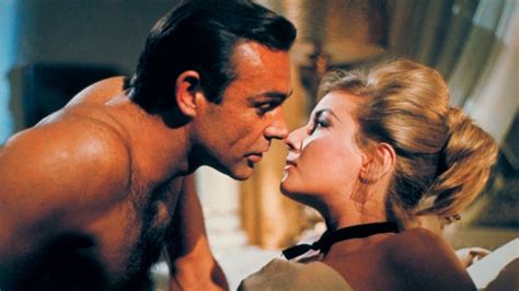 james bond theme singer says sean connery her favourite 007 entertainment and showbiz from ctv news