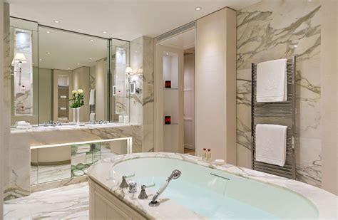hotel beau rivage palace hotel  etoiles suite spa hotel