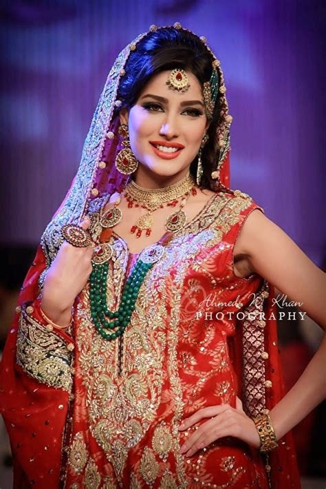 pakistani beautiful actress mehvish hayat bridal dresses 2014 2015 style hunt world