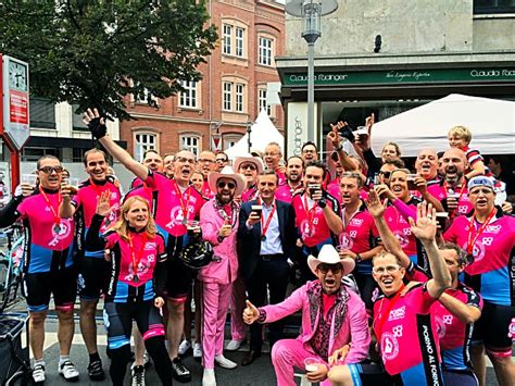 Radsport In Düsseldorf Tour 11 2016 Aufbruchstimmung Tour