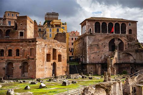 essential ancient sites  visit  rome