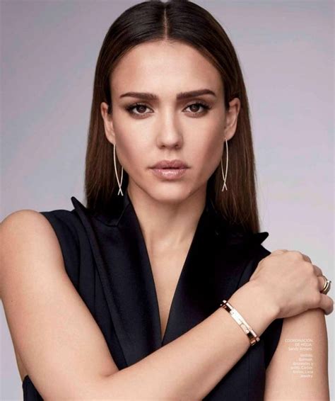 Jessica Alba Covers Harper S Bazaar Mexico As Her Honest Company