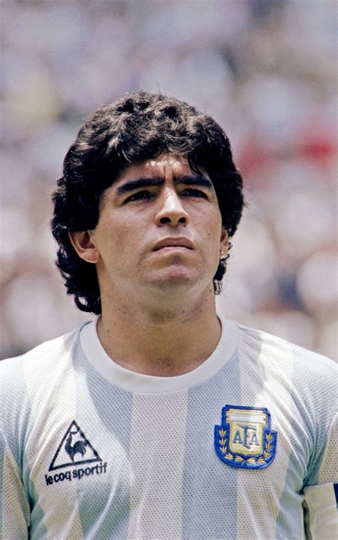 Maradona A Carreira Do Gênio Do Futebol Mundial Esporte O Dia